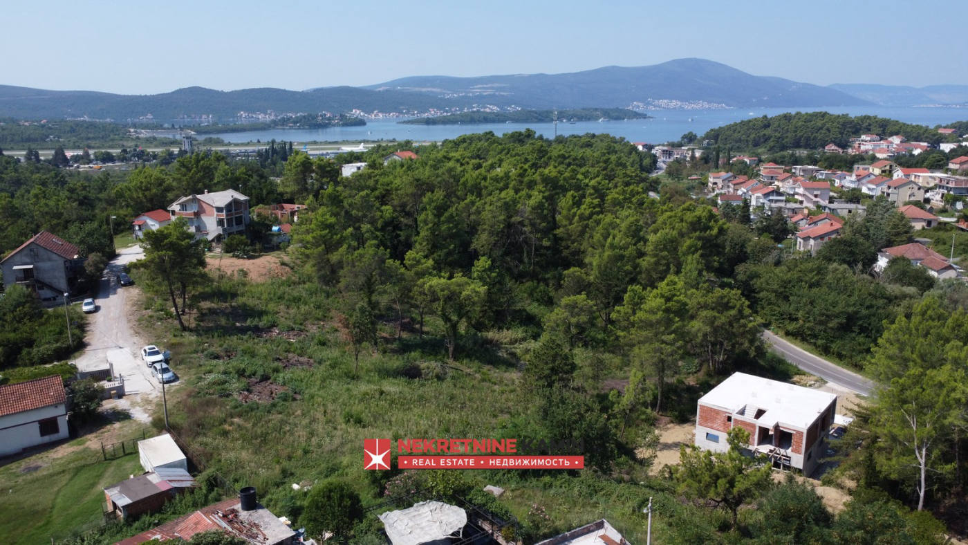 Квартира, 7879 м², 198 000$ — FAKTOR